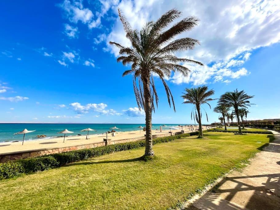 Breathtaking Luxury & Spacious Family 2-Bed 1St Row Seaview At Stella Seaview Sokhna Ain Sukhna Bagian luar foto
